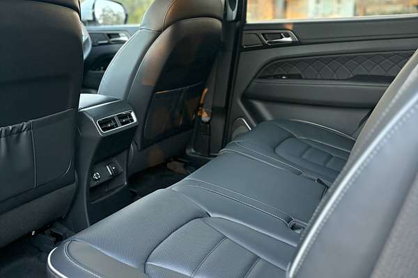 2024 SsangYong Rexton Ultimate Y461