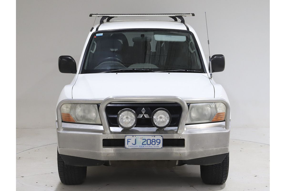 2005 Mitsubishi PAJERO GLS LWB (4x4) 5 SP AUTO SPORTS MODE 4D WAGON DT4