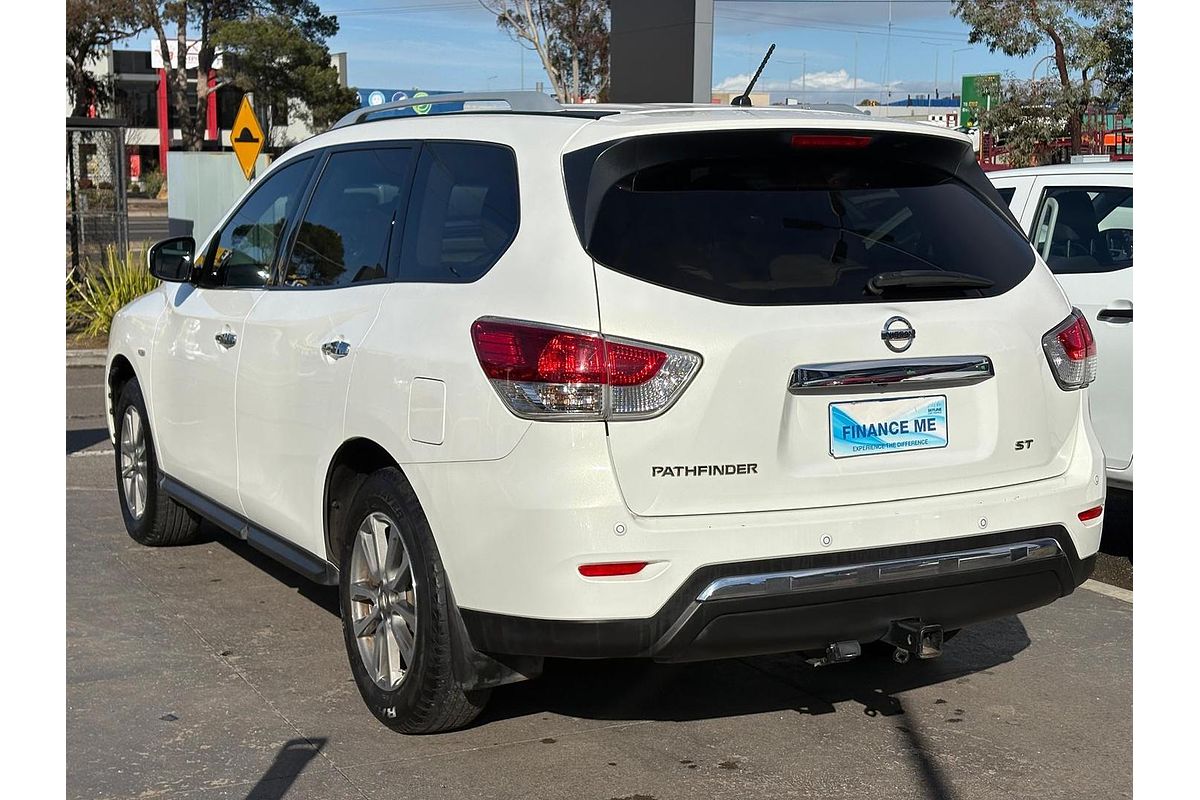 2014 Nissan Pathfinder ST R52