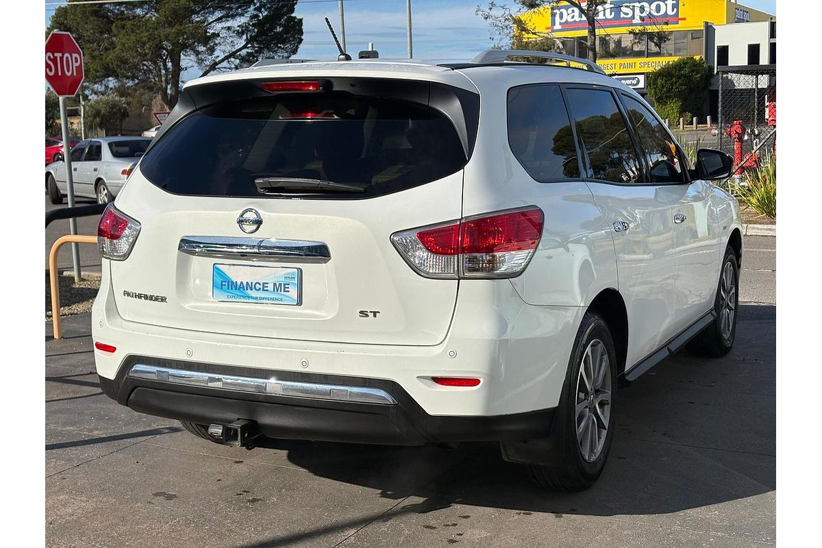 2014 Nissan Pathfinder ST R52