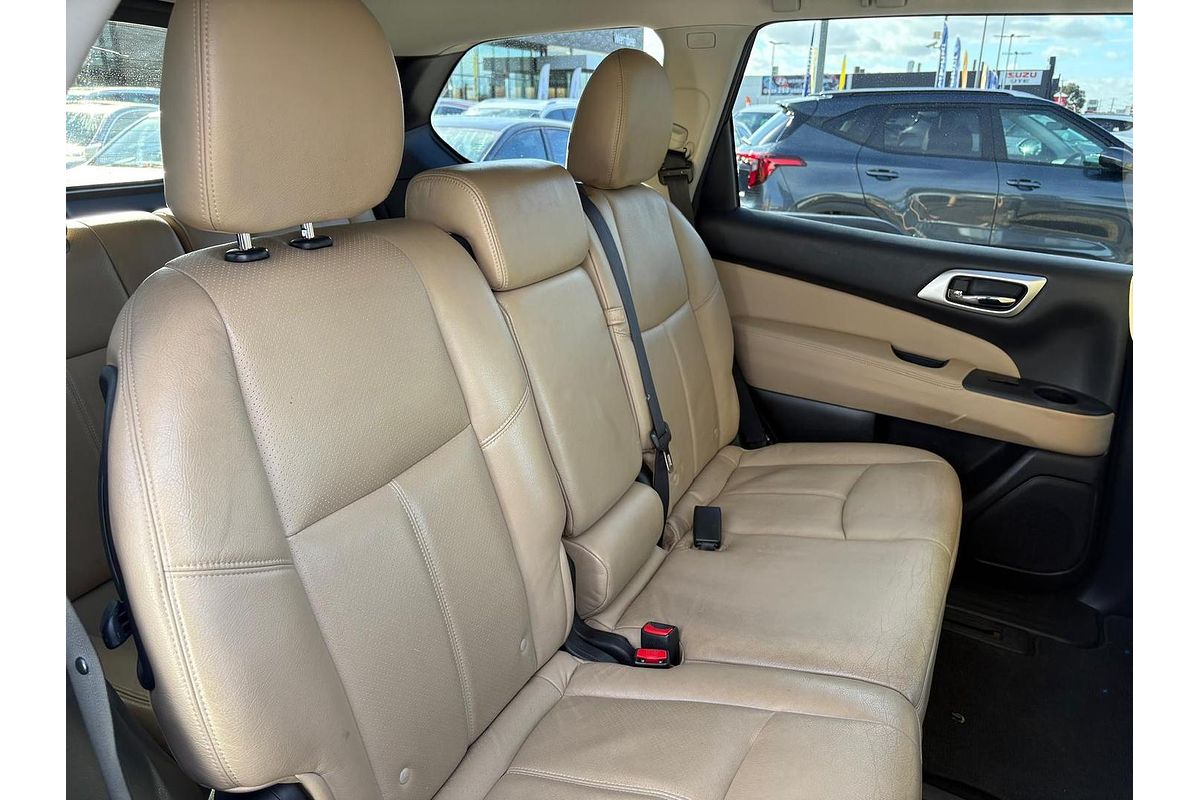 2014 Nissan Pathfinder ST R52