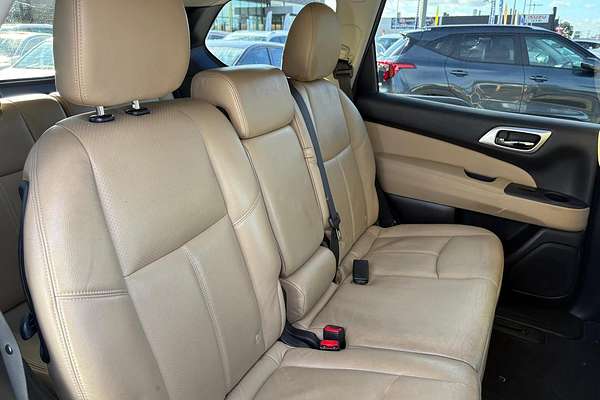 2014 Nissan Pathfinder ST R52