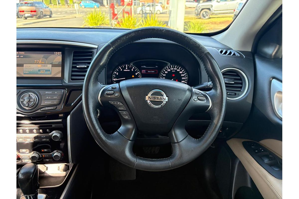 2014 Nissan Pathfinder ST R52