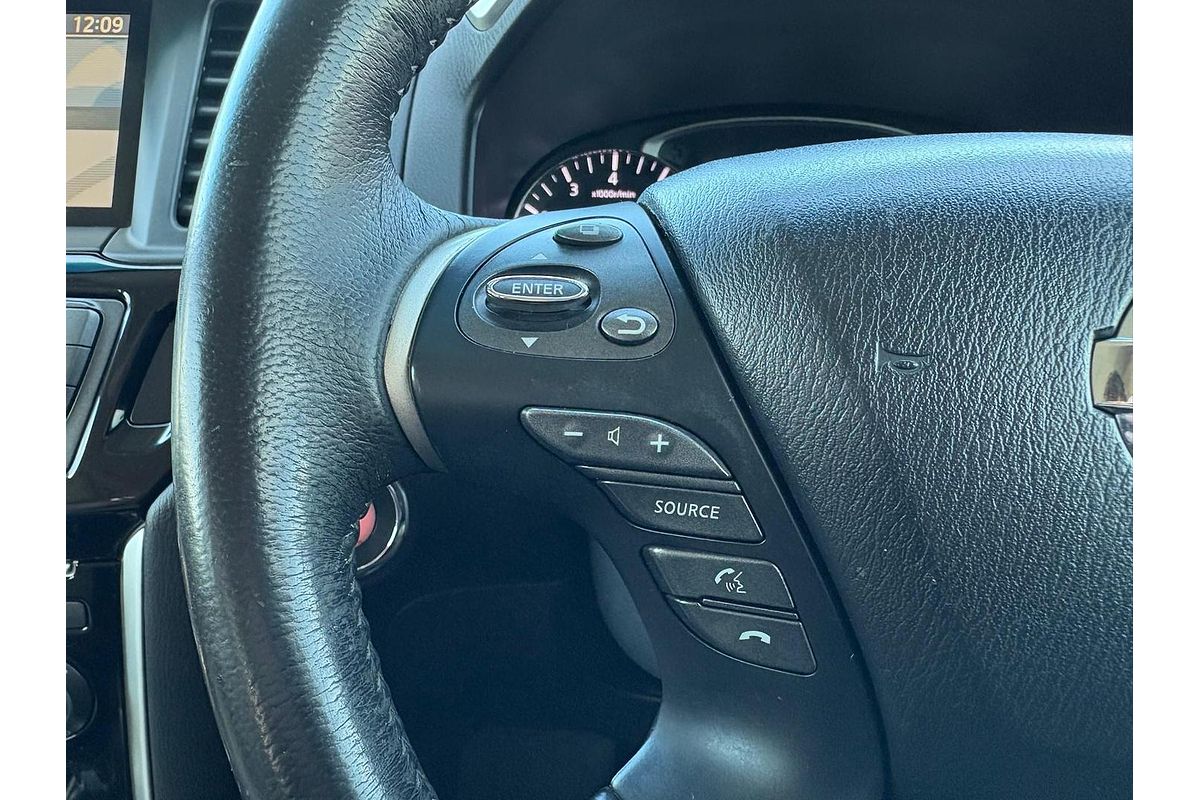 2014 Nissan Pathfinder ST R52