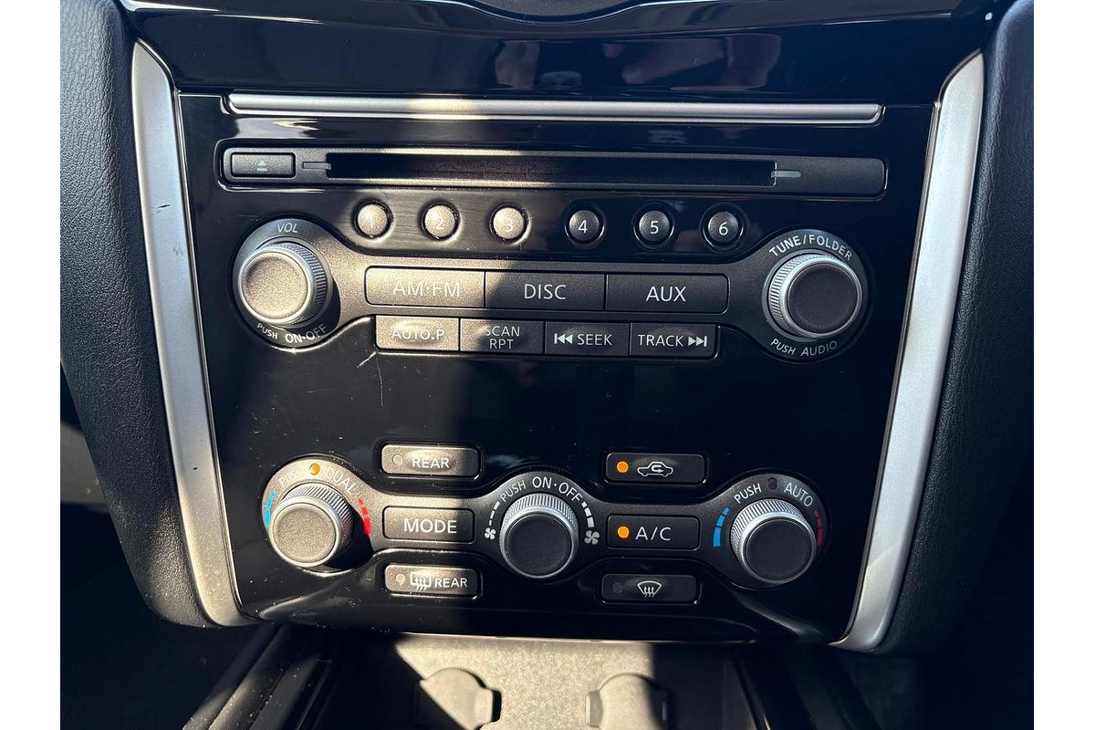 2014 Nissan Pathfinder ST R52