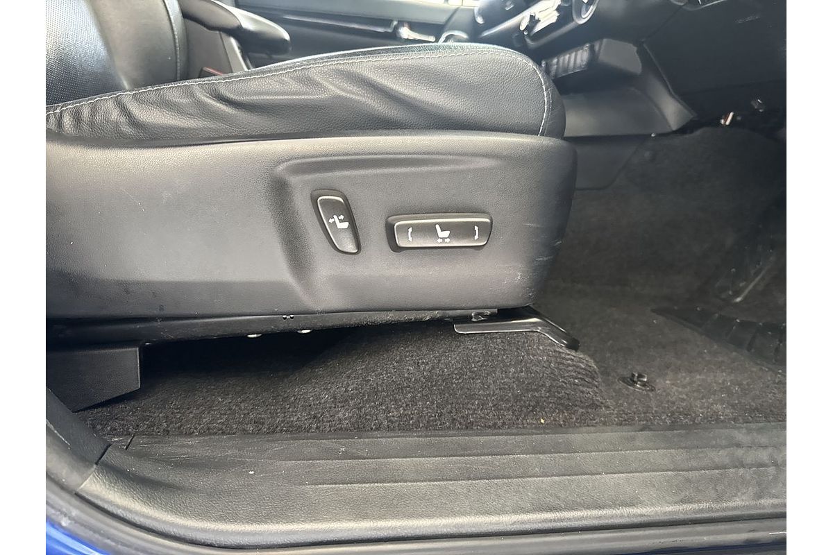 2019 Toyota Hilux Rogue GUN126R 4X4