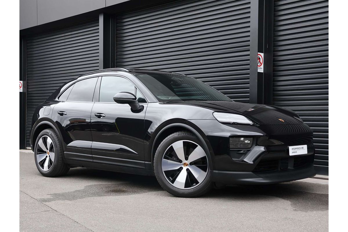 2024 Porsche Macan 4 XAB