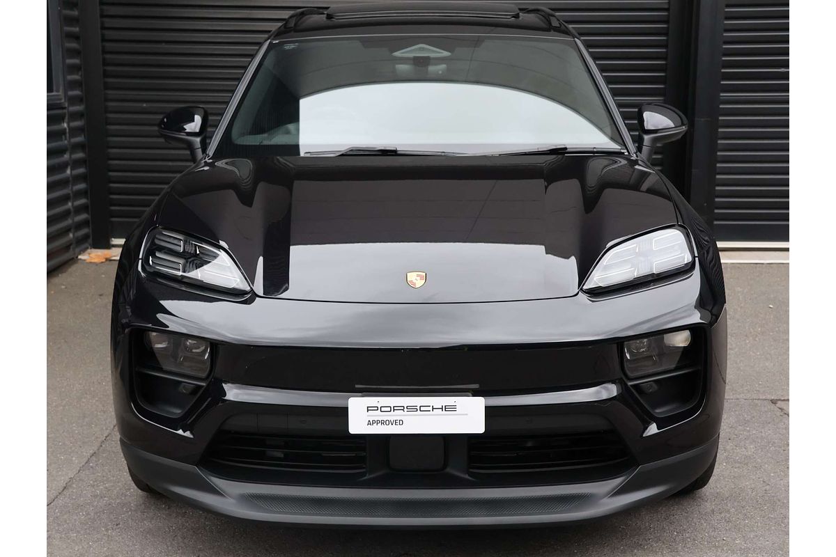 2024 Porsche Macan 4 XAB