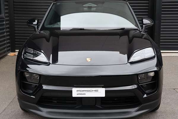 2024 Porsche Macan 4 XAB