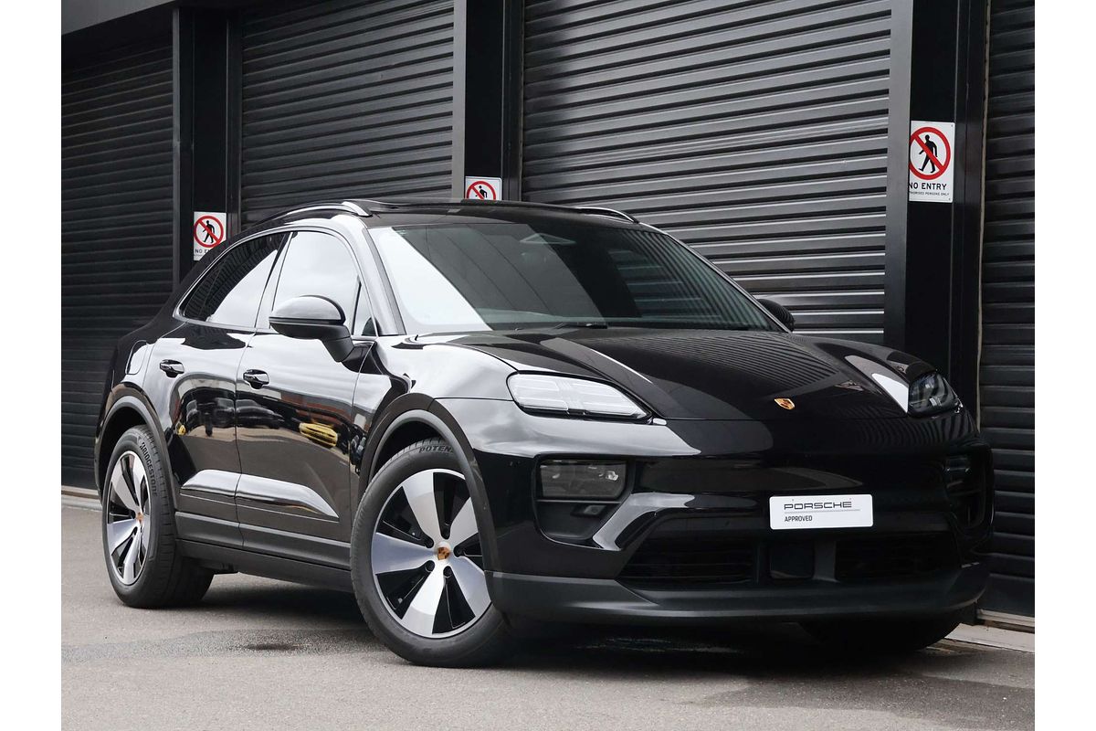 2024 Porsche Macan 4 XAB