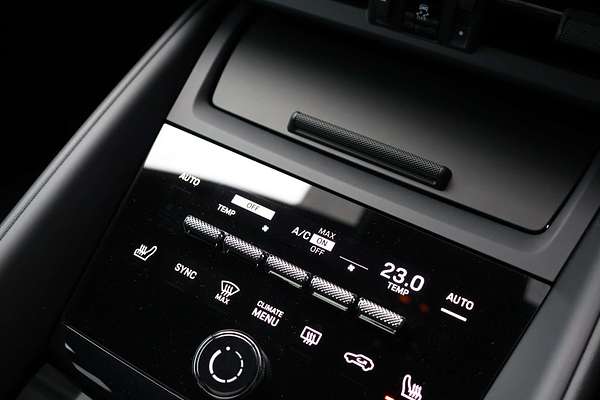 2024 Porsche Macan 4 XAB