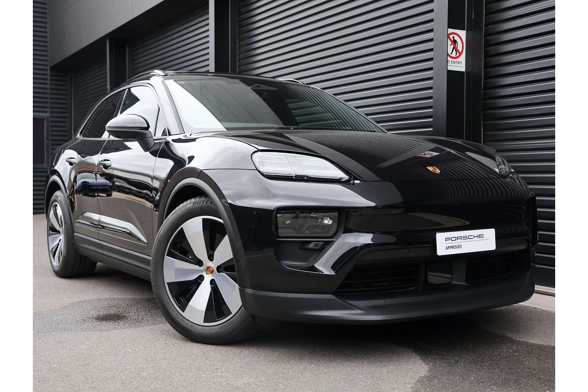2024 Porsche Macan 4 XAB