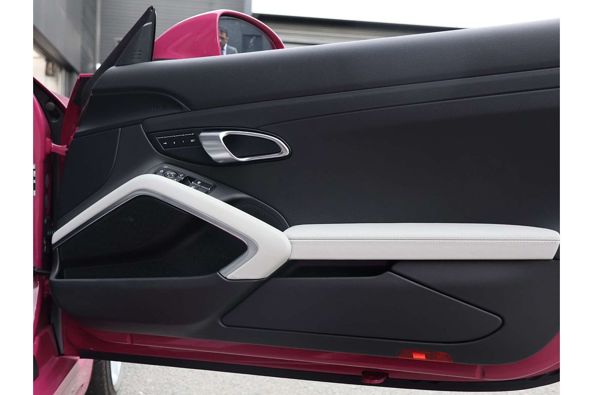 2024 Porsche 718 Boxster Style Edition 982