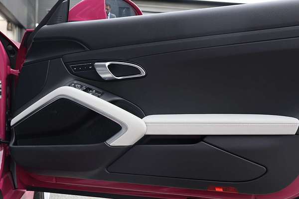 2024 Porsche 718 Boxster Style Edition 982