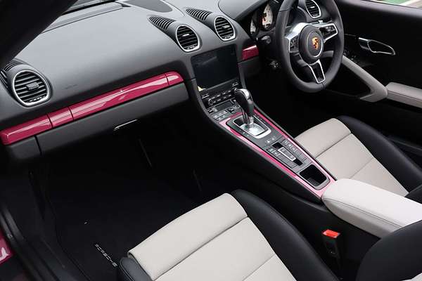 2024 Porsche 718 Boxster Style Edition 982
