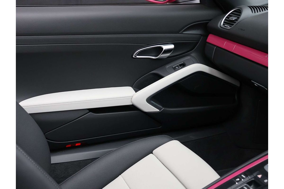 2024 Porsche 718 Boxster Style Edition 982
