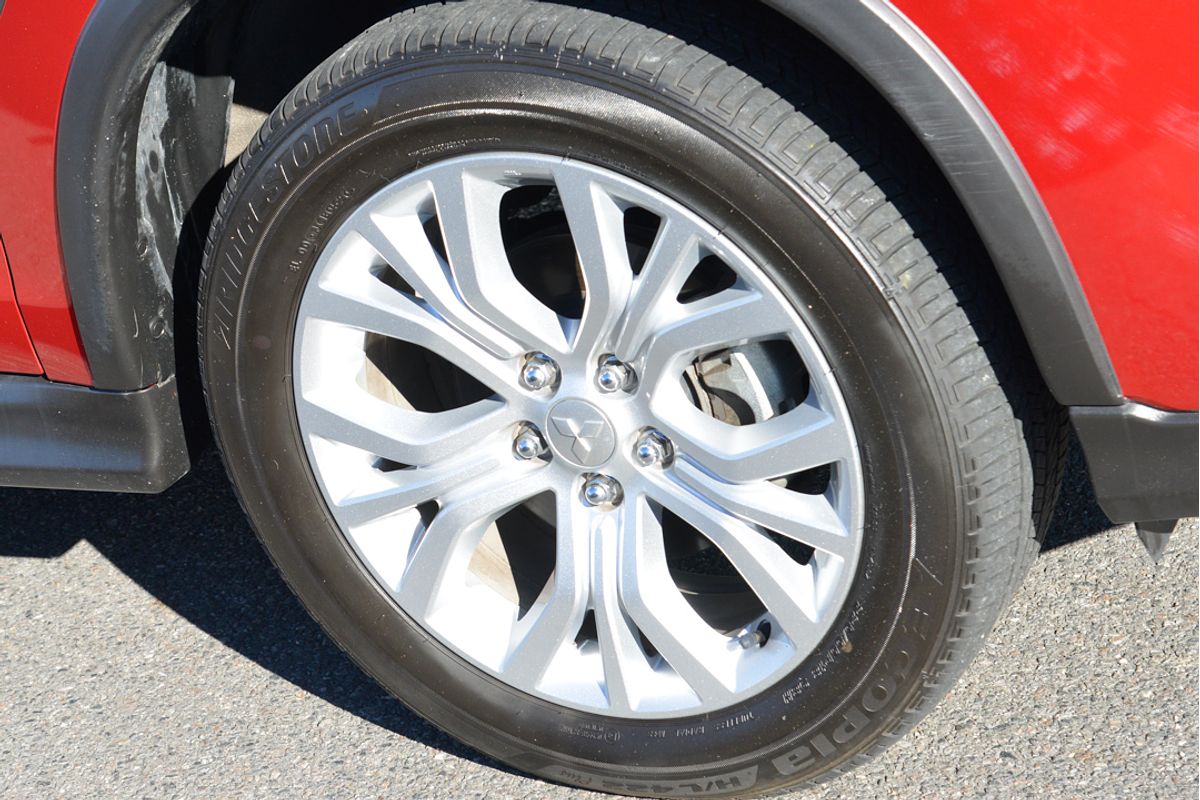 2020 Mitsubishi ASX ES XD