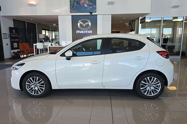 2024 Mazda 2 G15 Evolve DJ Series