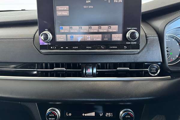 2023 Mitsubishi Outlander ES ZM
