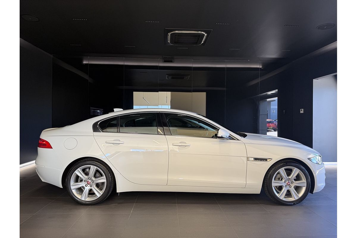 2016 Jaguar XE 20d Prestige X760
