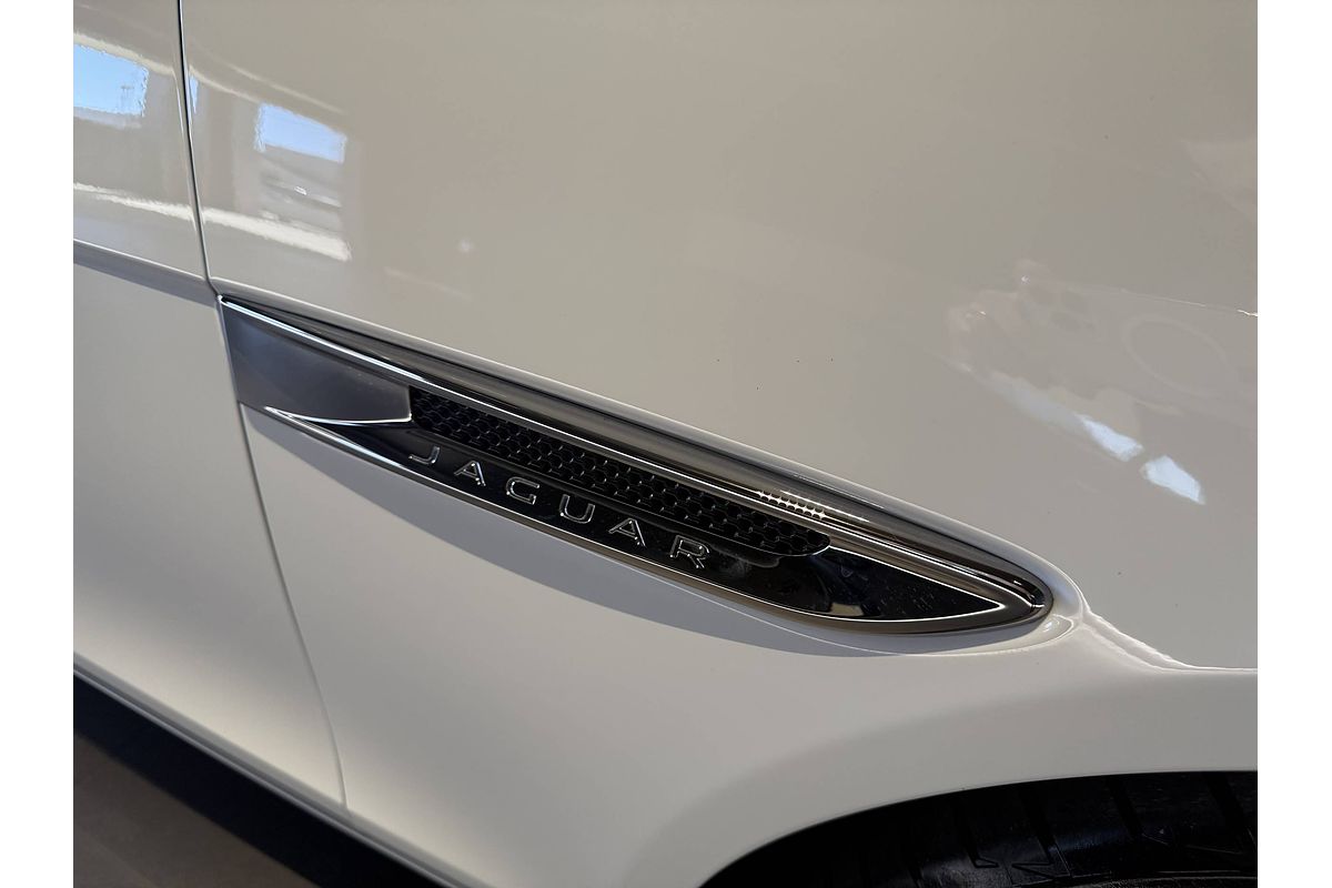 2016 Jaguar XE 20d Prestige X760