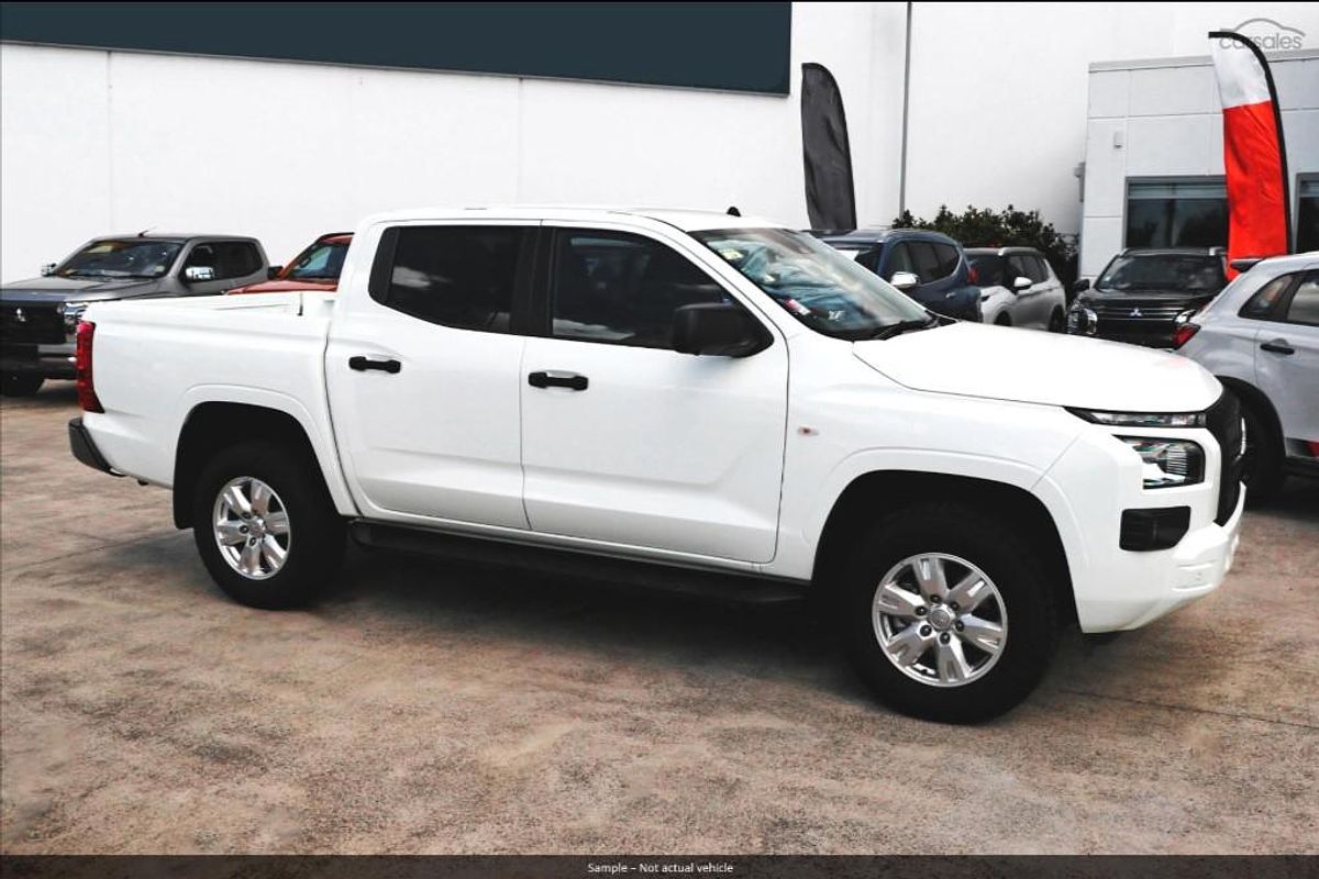 2024 Mitsubishi Triton GLX+ MV 4X4