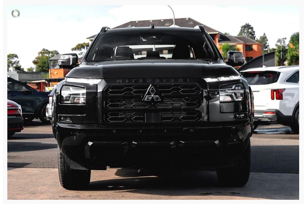 2024 Mitsubishi Triton GSR MV 4X4