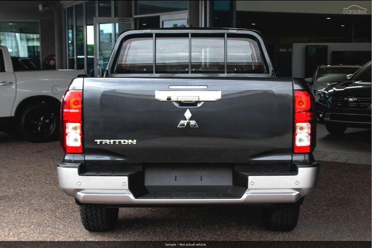 2024 Mitsubishi Triton GLX MV 4X4
