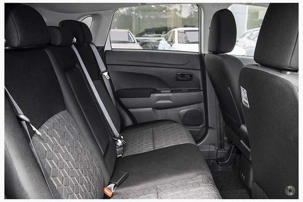 2024 Mitsubishi ASX MR XD
