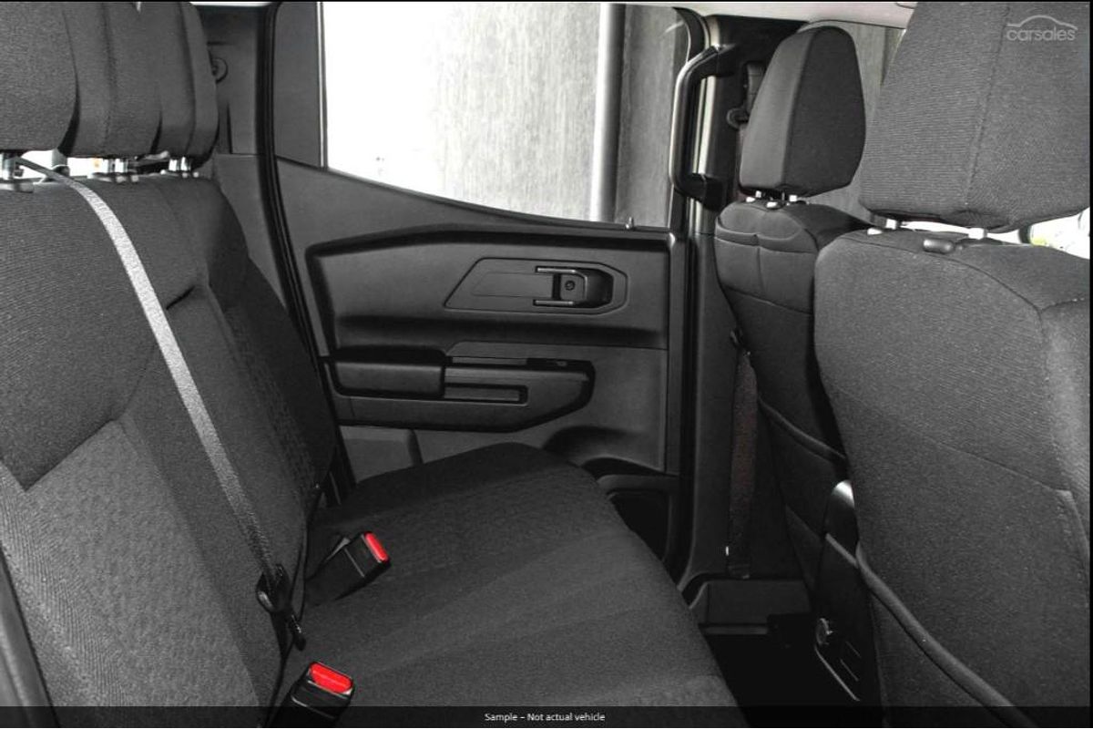 2024 Mitsubishi Triton GLX MV 4X4