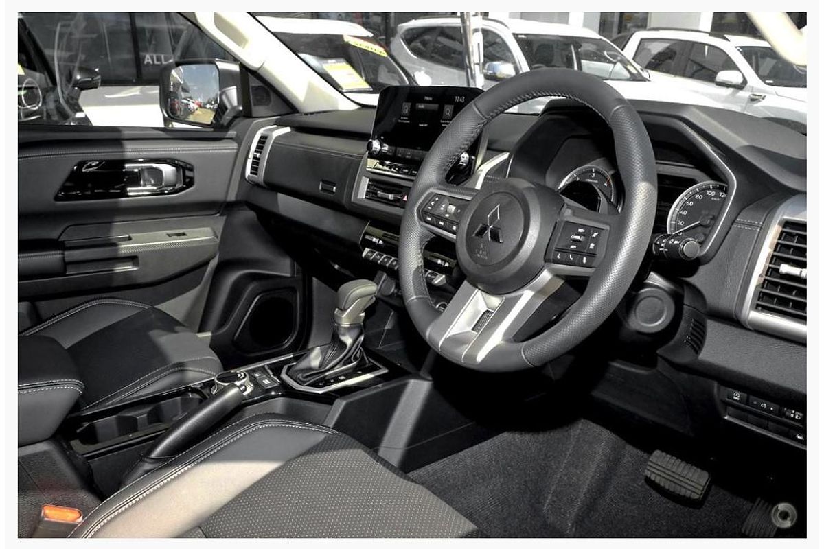 2024 Mitsubishi Triton GLS MV 4X4