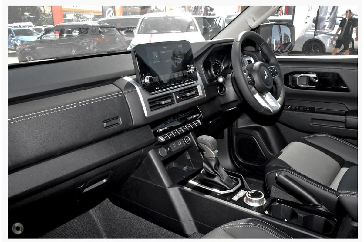 2024 Mitsubishi Triton GLS MV 4X4