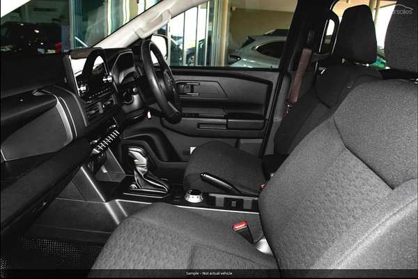 2024 Mitsubishi Triton GLX MV 4X4