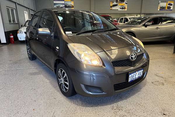 2009 Toyota Yaris Edge NCP90R