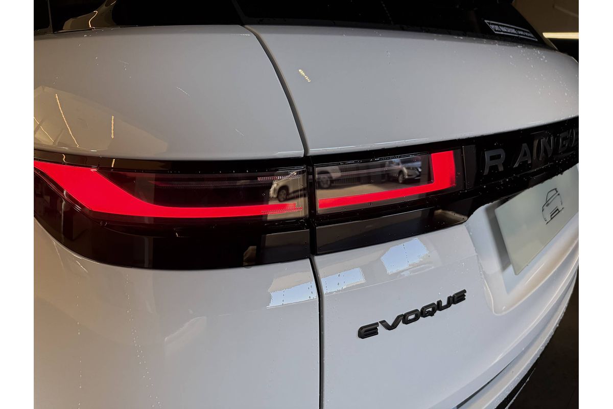 2025 Land Rover Range Rover Evoque P250 Dynamic SE L551