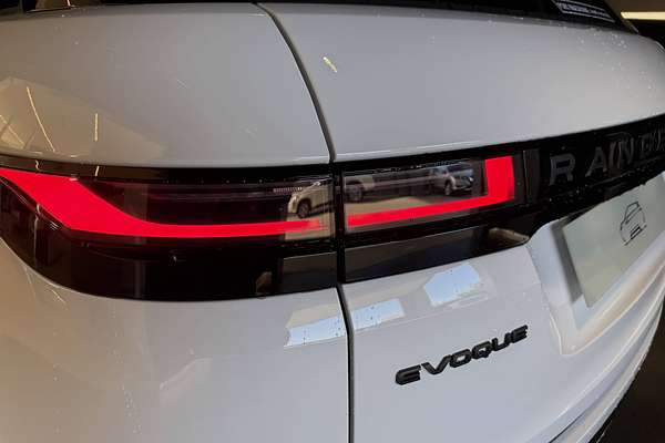 2025 Land Rover Range Rover Evoque P250 Dynamic SE L551