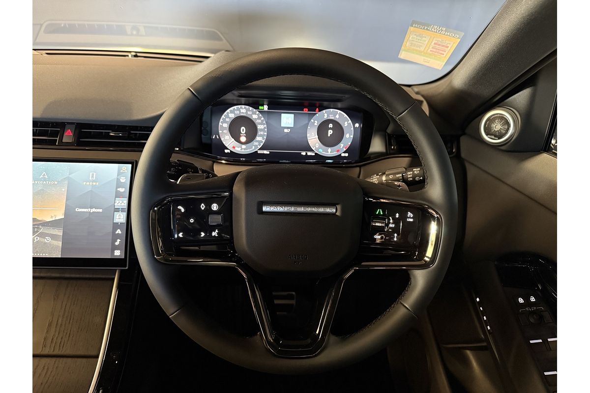 2025 Land Rover Range Rover Evoque P250 Dynamic SE L551