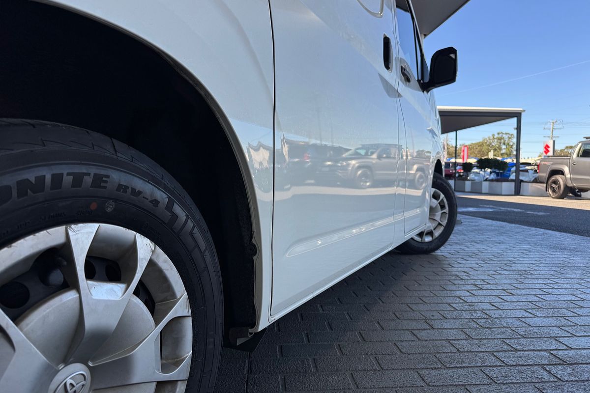 2019 Toyota Hiace GDH300R LWB