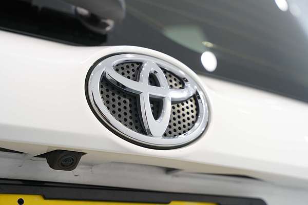 2018 Toyota RAV4 GX ZSA42R
