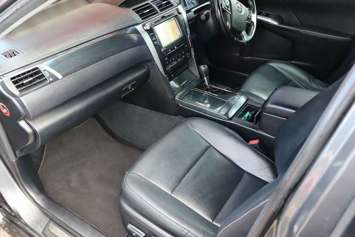 2015 Toyota Aurion Presara GSV50R