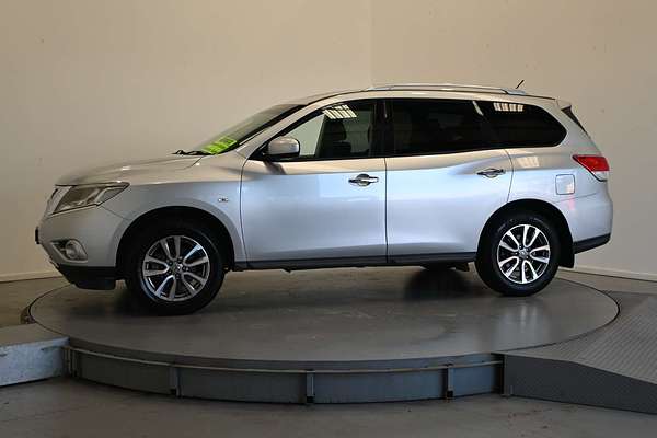 2016 Nissan Pathfinder ST R52