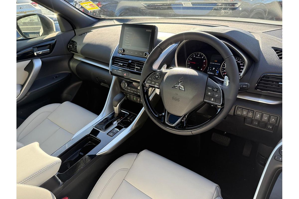 2024 Mitsubishi Eclipse Cross Exceed YB