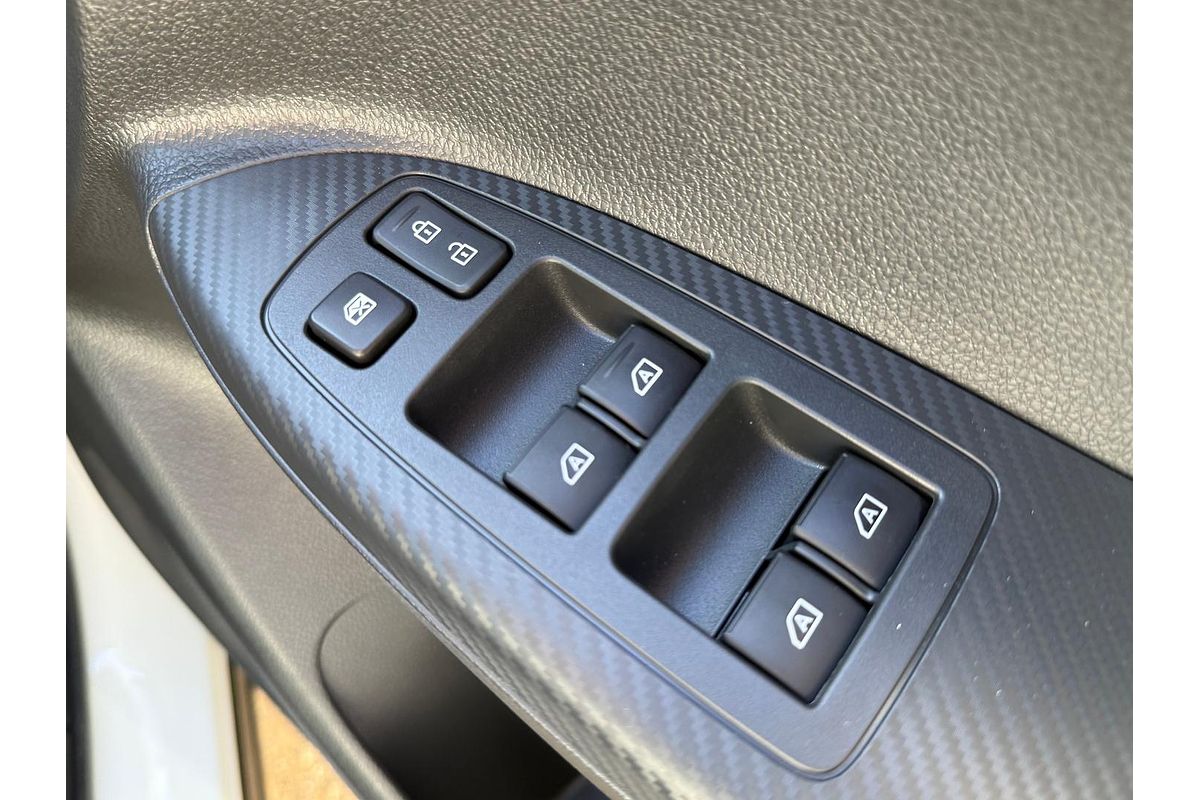 2024 Mitsubishi Eclipse Cross Exceed YB