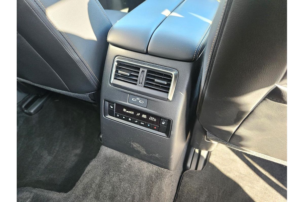 2024 Mazda CX-80 P50e GT KL