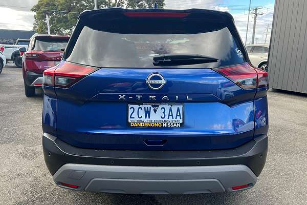 2025 Nissan X-TRAIL ST-L T33