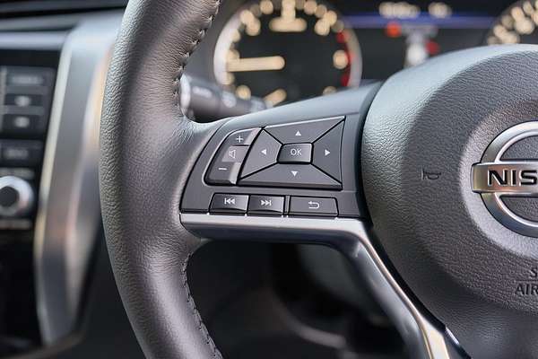 2024 Nissan Navara ST-X D23 4X4