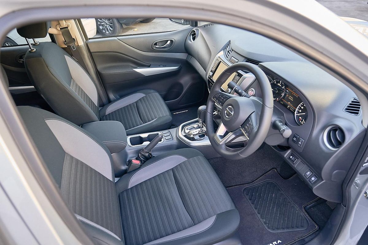 2024 Nissan Navara ST-X D23 4X4