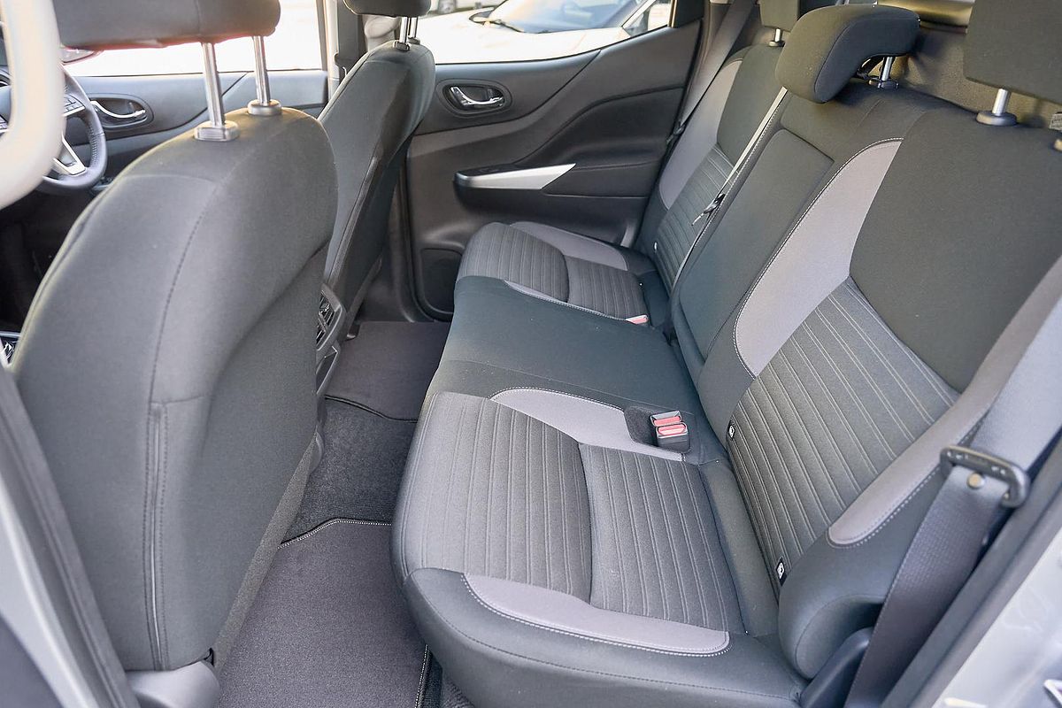 2024 Nissan Navara ST-X D23 4X4