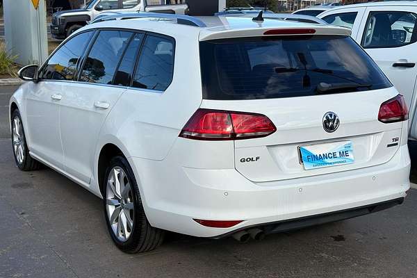 2014 Volkswagen Golf 103TSI Highline 7