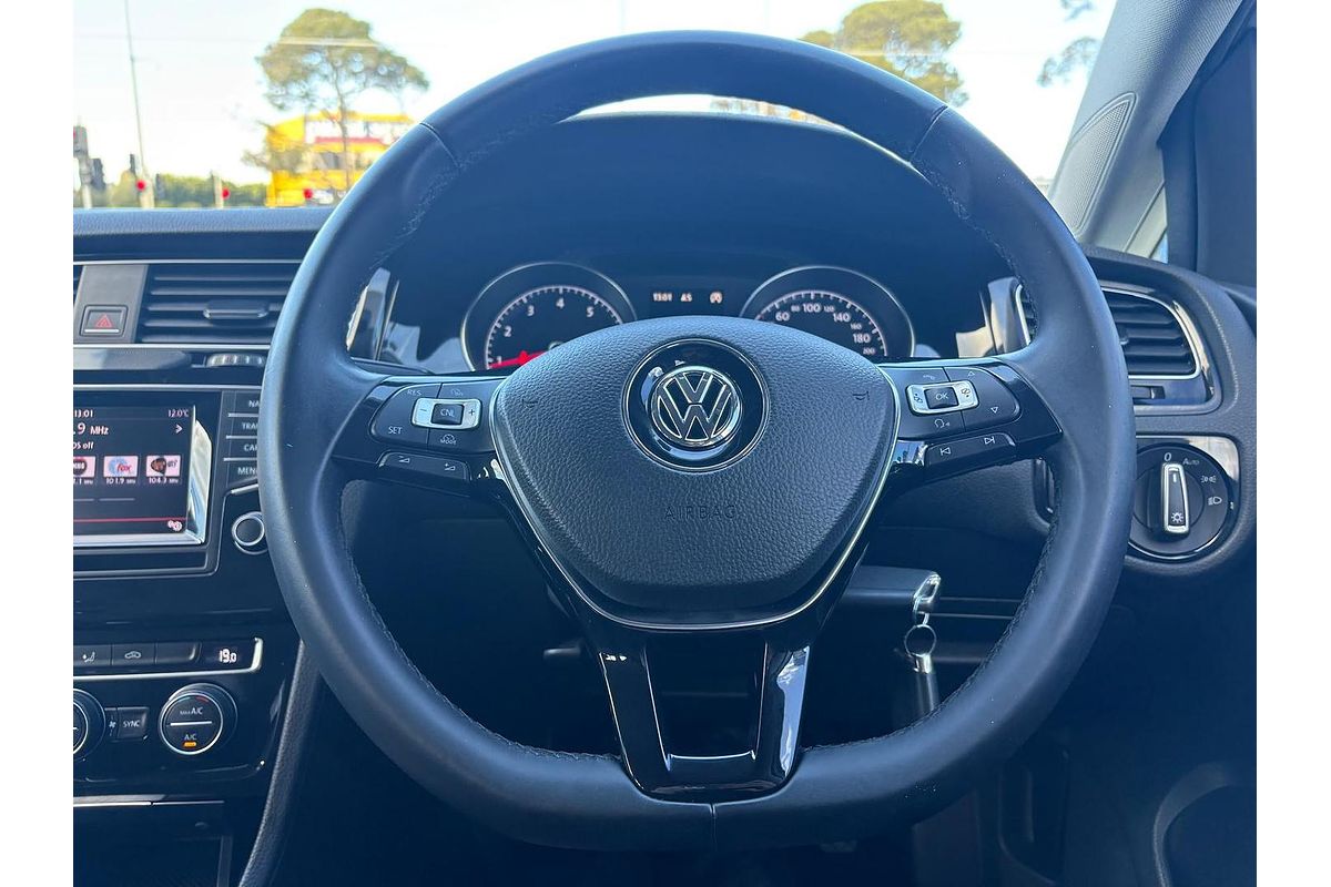 2014 Volkswagen Golf 103TSI Highline 7